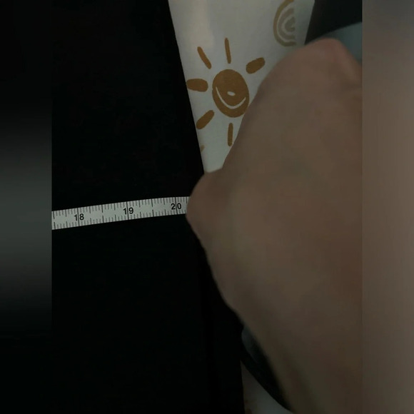 iZ Byer Womens Black Pencil Skirt Kick Slit Size Medium Rayon/nylon/spandex - Picture 2 of 8